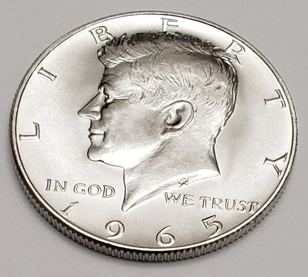 1965 P KENNEDY HALF DOLLAR  *40% SILVER*  **FREE SHIPPING**