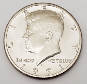 1971 D KENNEDY HALF DOLLAR  **FREE SHIPPING**