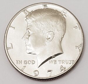 1974 P KENNEDY HALF DOLLAR  **FREE SHIPPING**