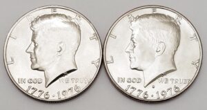 1976 P & D KENNEDY HALF DOLLAR SET (2 COINS)  **FREE SHIPPING**