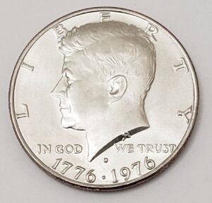 1976 D KENNEDY HALF DOLLAR **FREE SHIPPING**