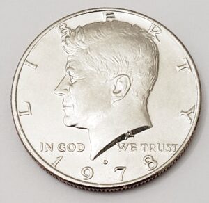 1978 D KENNEDY HALF DOLLAR  **FREE SHIPPING**
