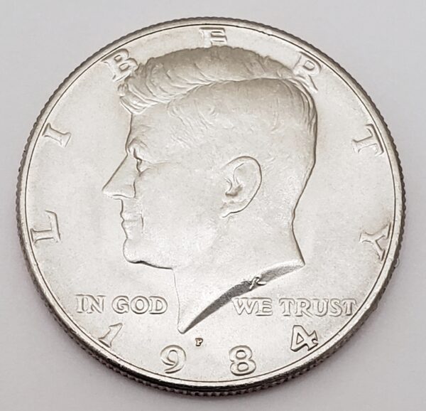 1984 P KENNEDY HALF DOLLAR  **FREE SHIPPING**