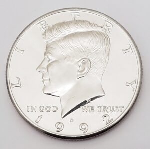 1992 D KENNEDY HALF DOLLAR  **FREE SHIPPING**