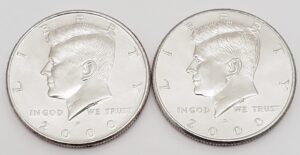 2000 P & D KENNEDY HALF DOLLAR SET (2 COINS)  **FREE SHIPPING**