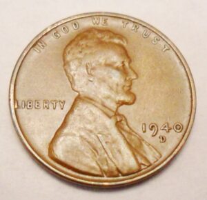 1940 D Lincoln Wheat Cent / Penny *FINE OR BETTER*  **FREE SHIPPING**